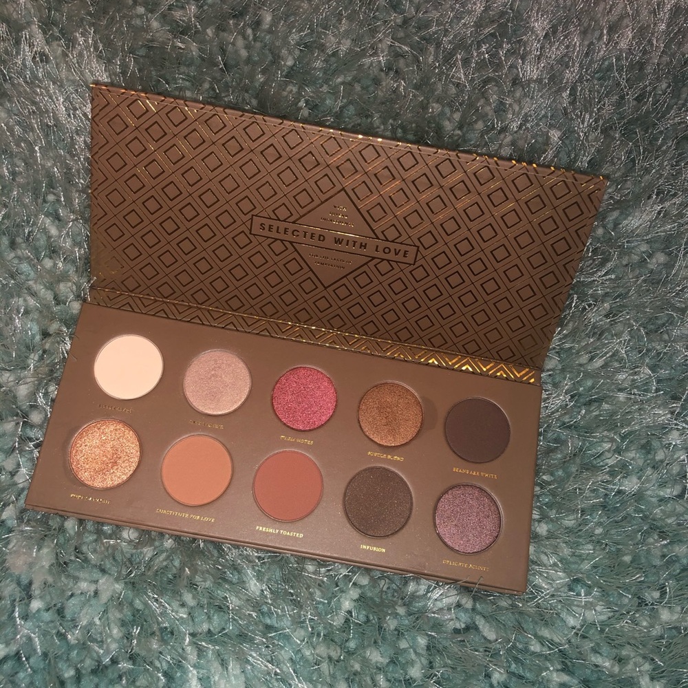 SOLD ❌ Eyeshadow Palette